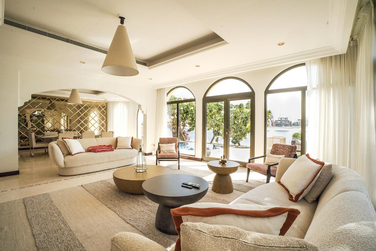 Luxury 4BHK+Maids, Private Beach and Pool Access - 3