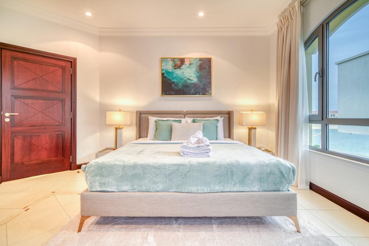 Beachfront 5BR Villa w/ Private Pool at the Palm - 3
