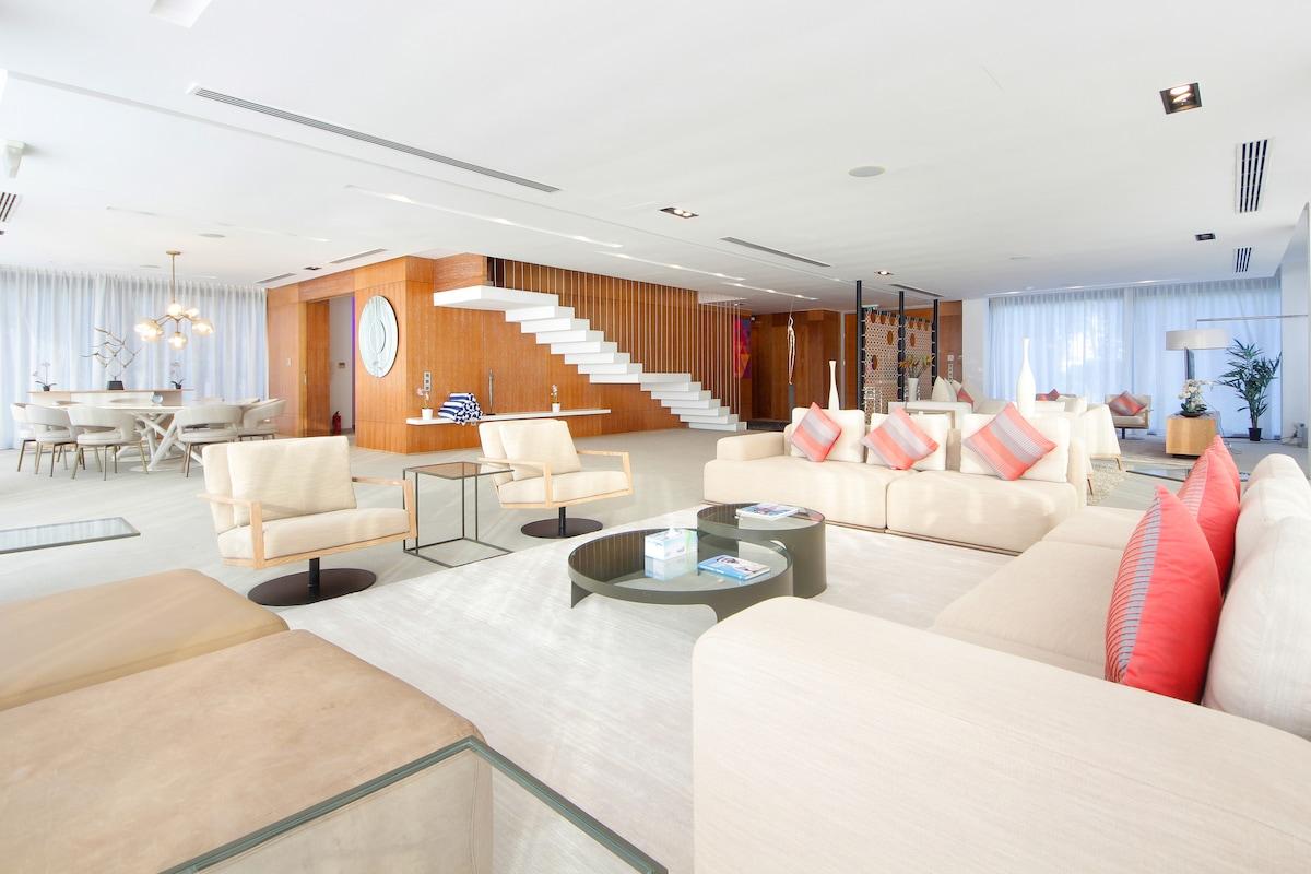Luxurious Overwater Villa Escape on Nurai Island