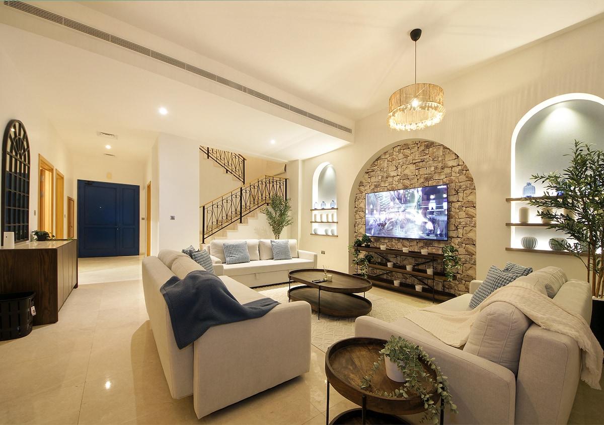 Breathtaking Villa w/ Roof Garden and Beach access - 5