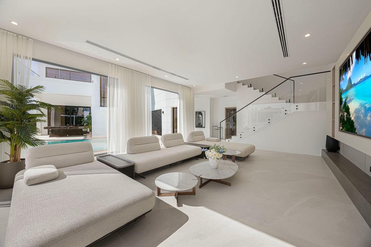 Sea view Luxury villa