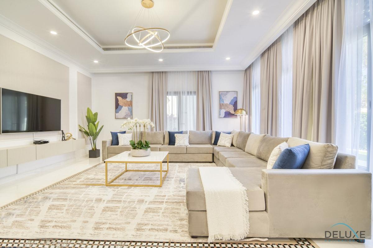 Resthouse-type Beachfront 6BR Villa w/ Own Pool - 2